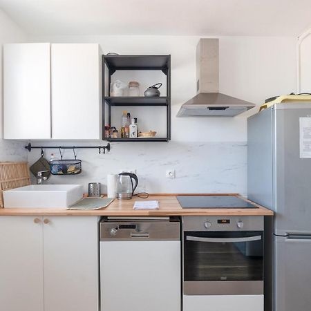 Cabana & Grand Appartement Cosy - Parking & Balcon ヴィルフランシュ・シュル・ソーヌ エクステリア 写真