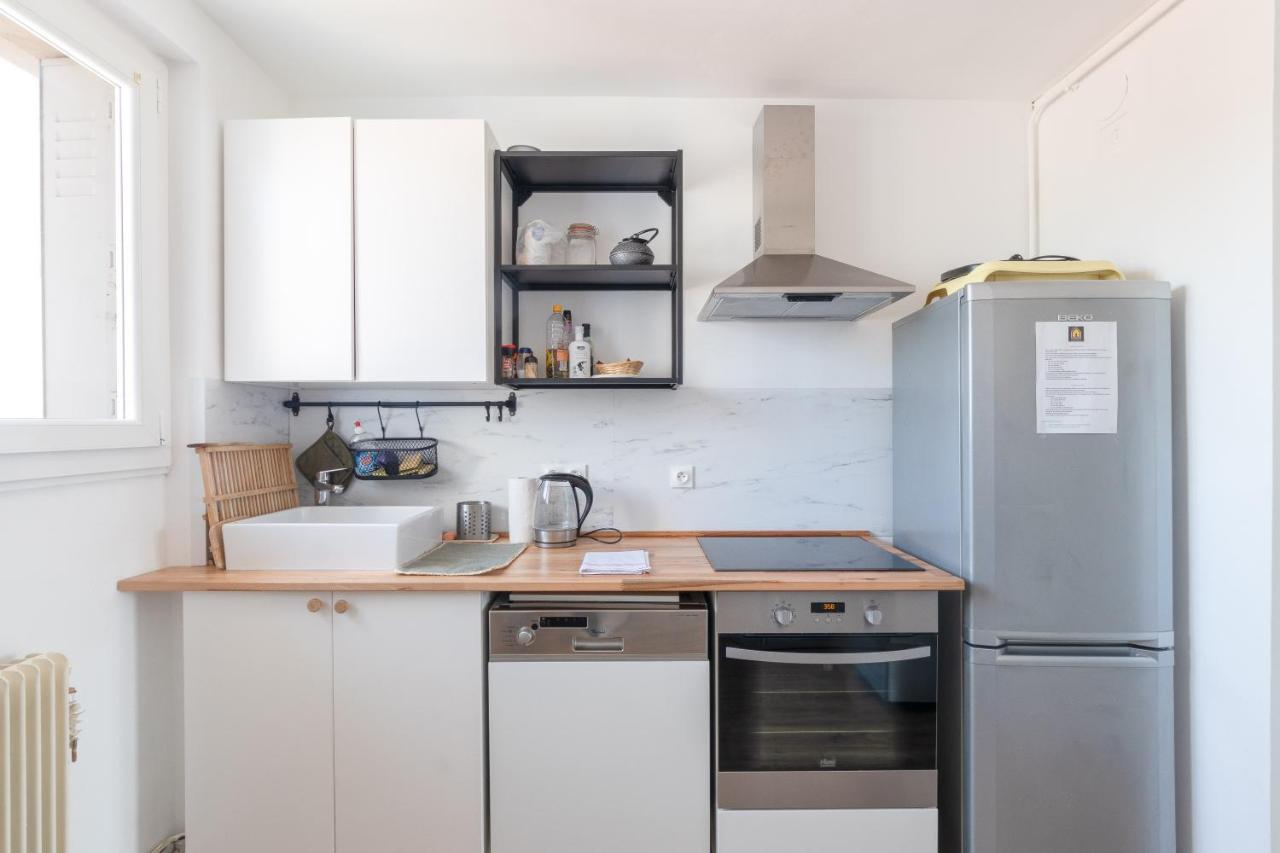Cabana & Grand Appartement Cosy - Parking & Balcon ヴィルフランシュ・シュル・ソーヌ エクステリア 写真